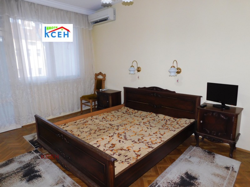 Продава 4-СТАЕН, гр. Търговище, Център, снимка 7 - Апартаменти - 52636633