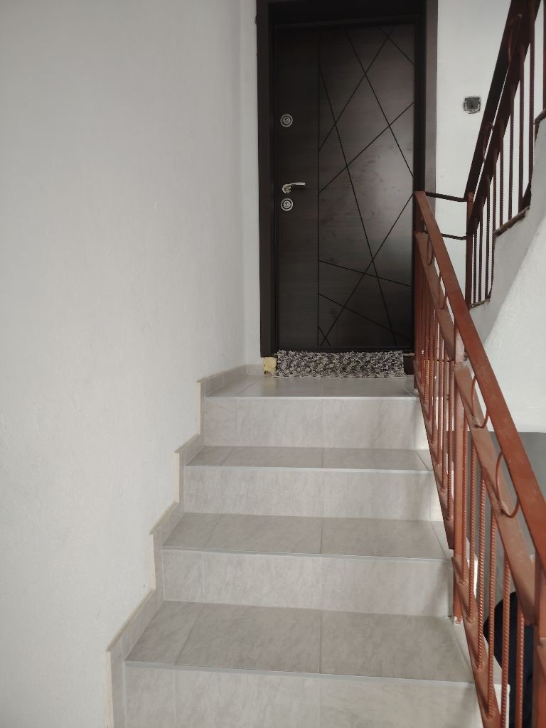 Продава ЕТАЖ ОТ КЪЩА, гр. Варна, Галата, снимка 9 - Етаж от къща - 53784769