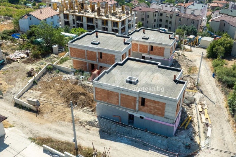 Na prodej  Dům Varna , Vinica , 250 m2 | 33420885 - obraz [3]