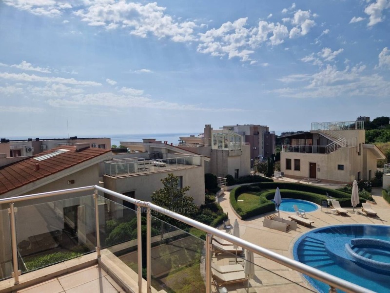 Продава КЪЩА, гр. Бяла, област Варна, снимка 13 - Къщи - 53272509