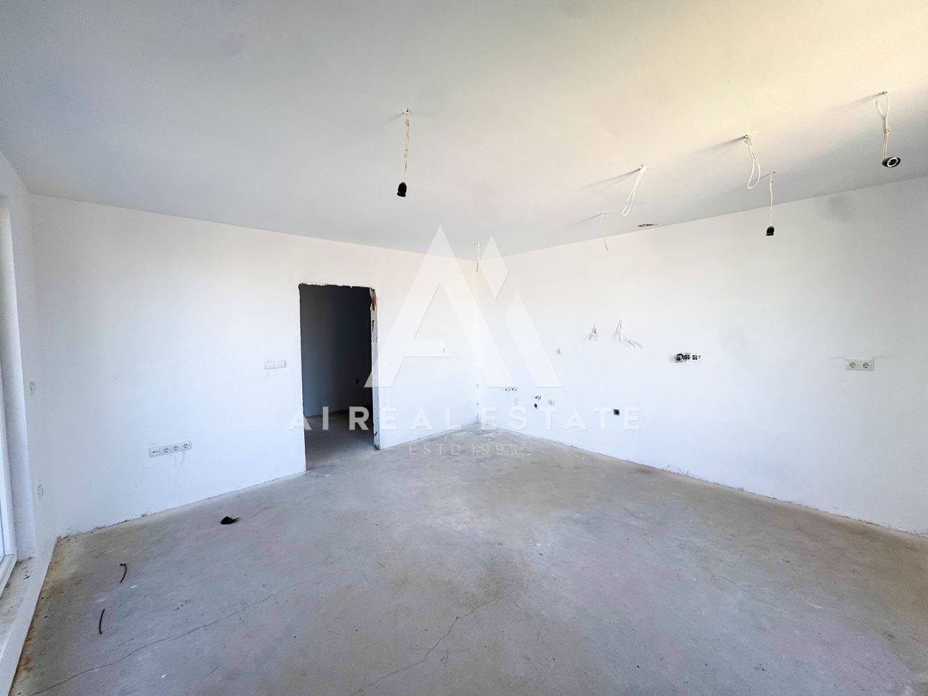 Продава 2-СТАЕН, гр. Плевен, Сторгозия, снимка 2 - Апартаменти - 52935551