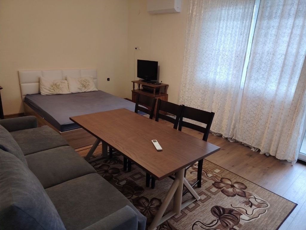 Продава ЕТАЖ ОТ КЪЩА, гр. Варна, Галата, снимка 4 - Етаж от къща - 53784769