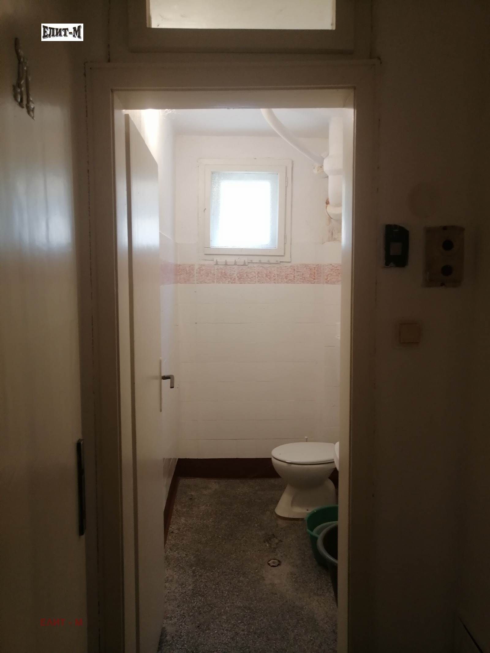 Продава ЕТАЖ ОТ КЪЩА, гр. Плевен, Широк център, снимка 10 - Етаж от къща - 55922589