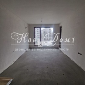 Продава 2-стаен град Пловдив Тракия - [1] 