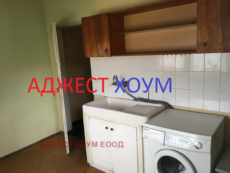 Продава 1-СТАЕН, гр. Шумен, 5-ти полк, снимка 2 - Aпартаменти - 47262405