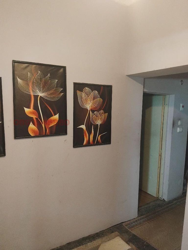 Продава 4-СТАЕН, гр. Шумен, Център, снимка 6 - Апартаменти - 55938352