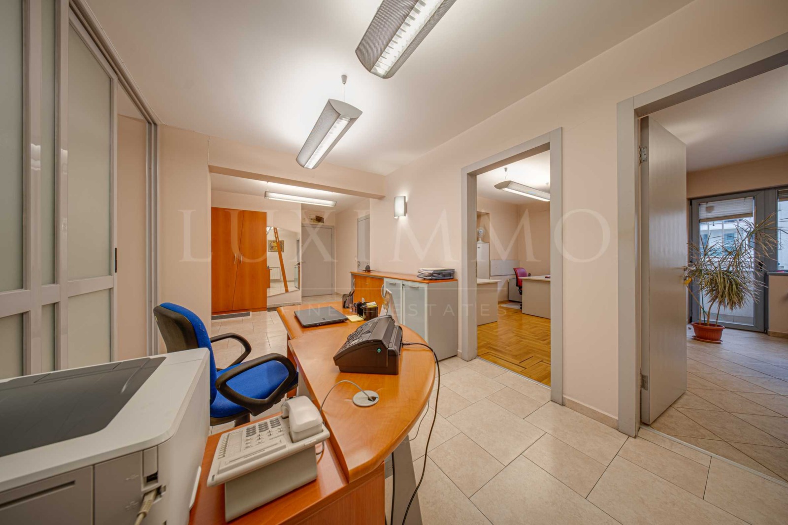 Продава ОФИС, гр. София, Лозенец, снимка 16 - Офиси - 53911284