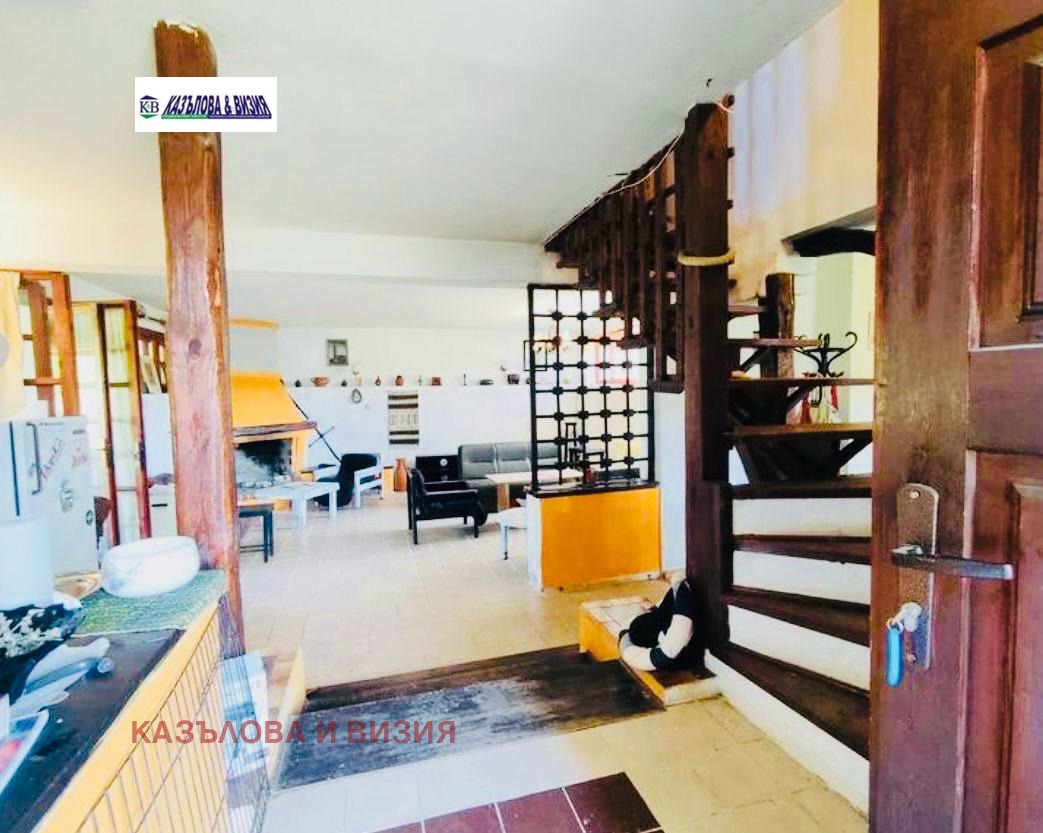 Продава КЪЩА, гр. Априлци, област Ловеч, снимка 6 - Къщи - 53984625