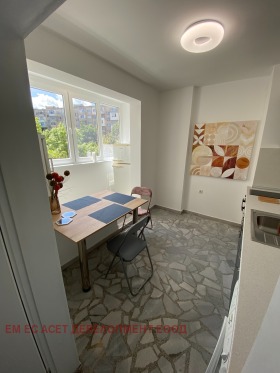 ����� ������� 3-�����,���� �����, ����������>