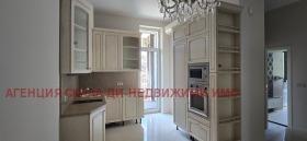 Продава  3-стаен, град София