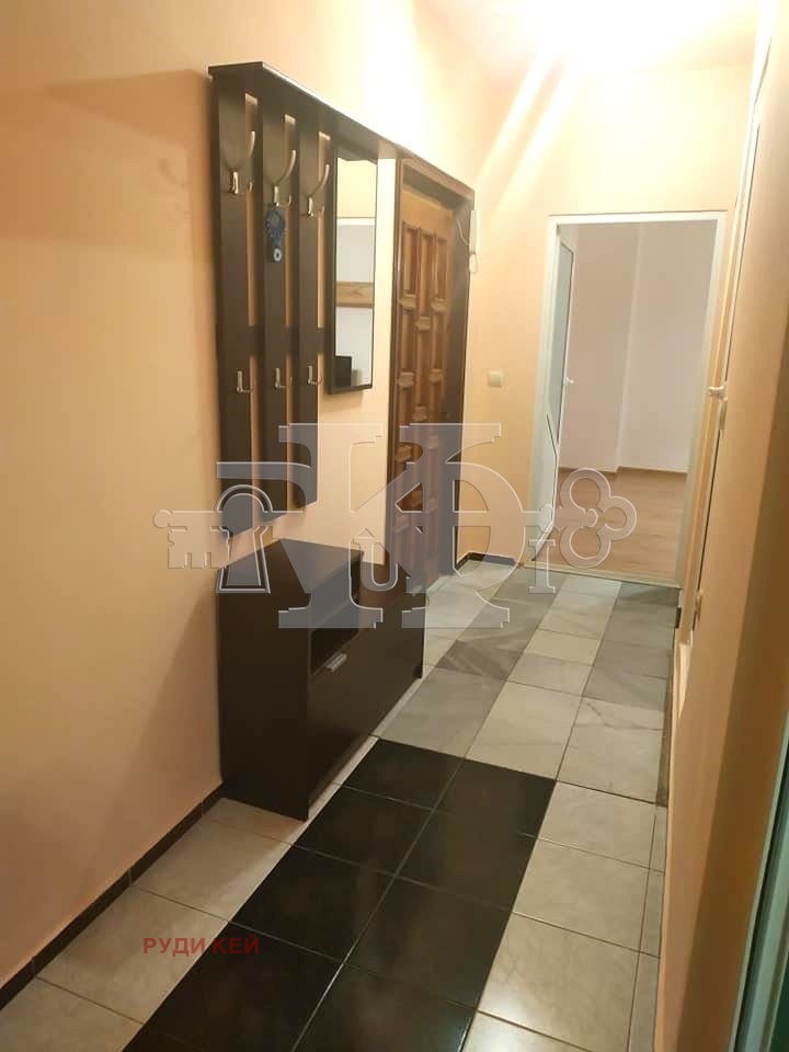 Продава 3-СТАЕН, гр. Варна, ЖП Гара, снимка 11 - Aпартаменти - 49084128