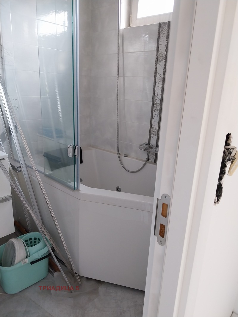 Продаја  3 спаваће собе Софија , Хиподрума , 134 м2 | 19203062