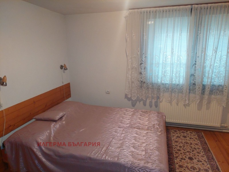 Продава КЪЩА, с. Владая, област София-град, снимка 12 - Къщи - 47056089