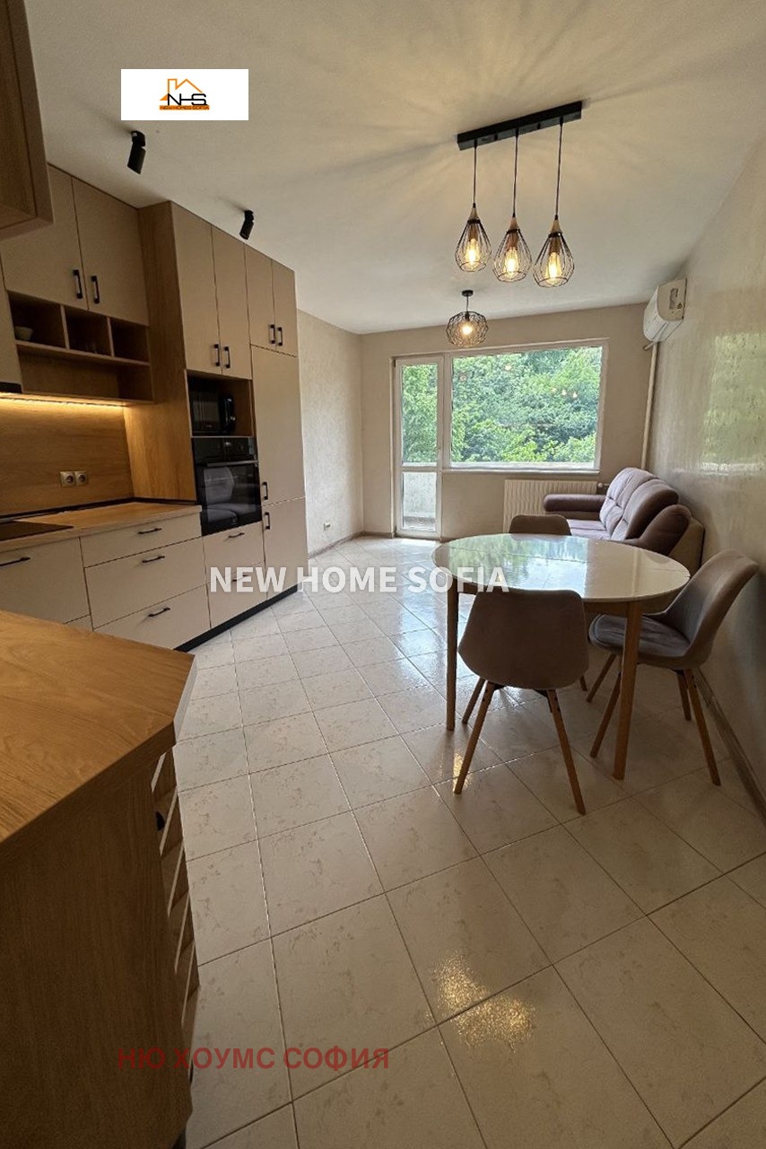 Продава 3-СТАЕН, гр. София, Гео Милев