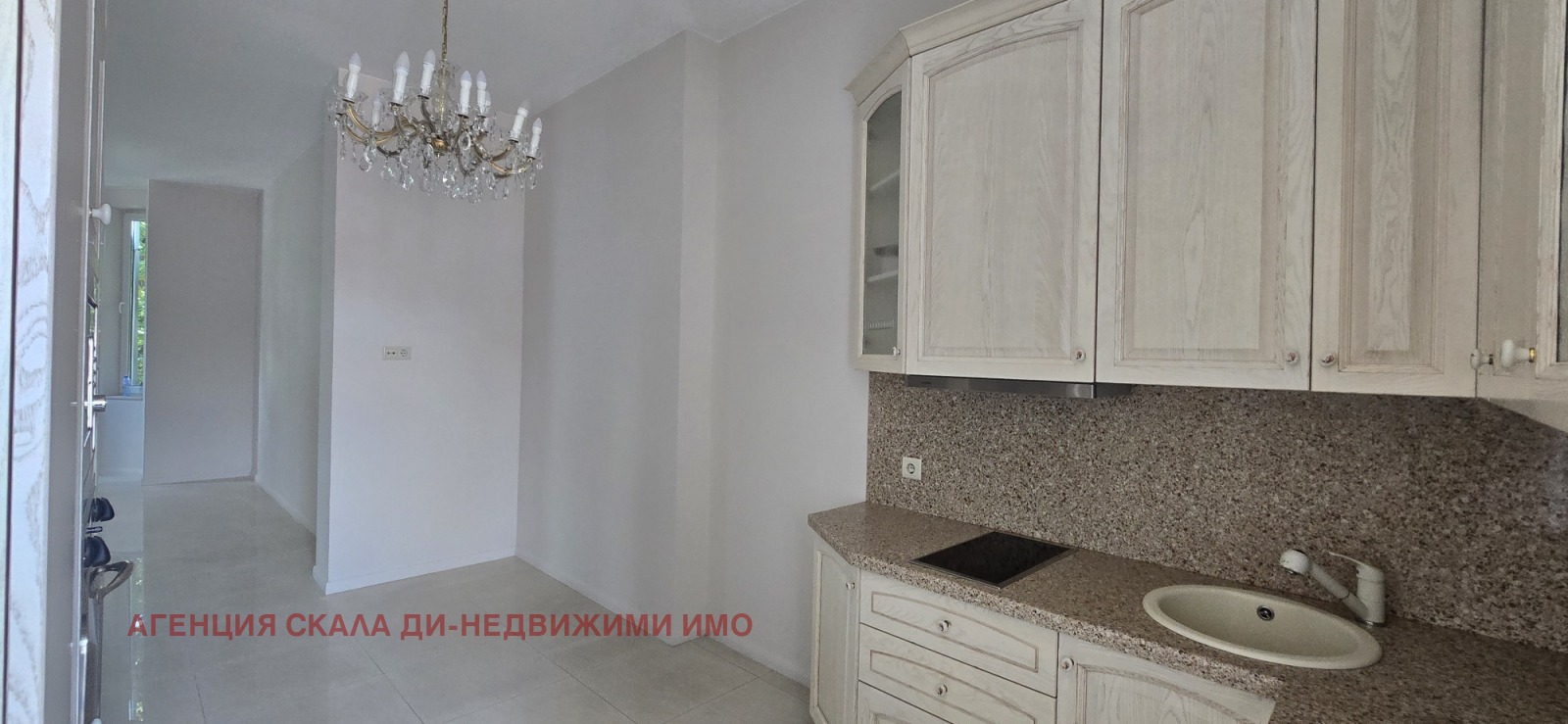 Продава 3-СТАЕН, гр. София, Център, снимка 2 - Апартаменти - 55743730