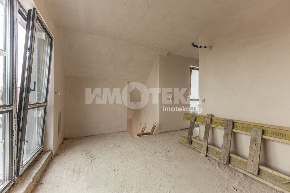 Продава МНОГОСТАЕН, гр. Варна, Окръжна болница-Генерали, снимка 12 - Апартаменти - 54760726