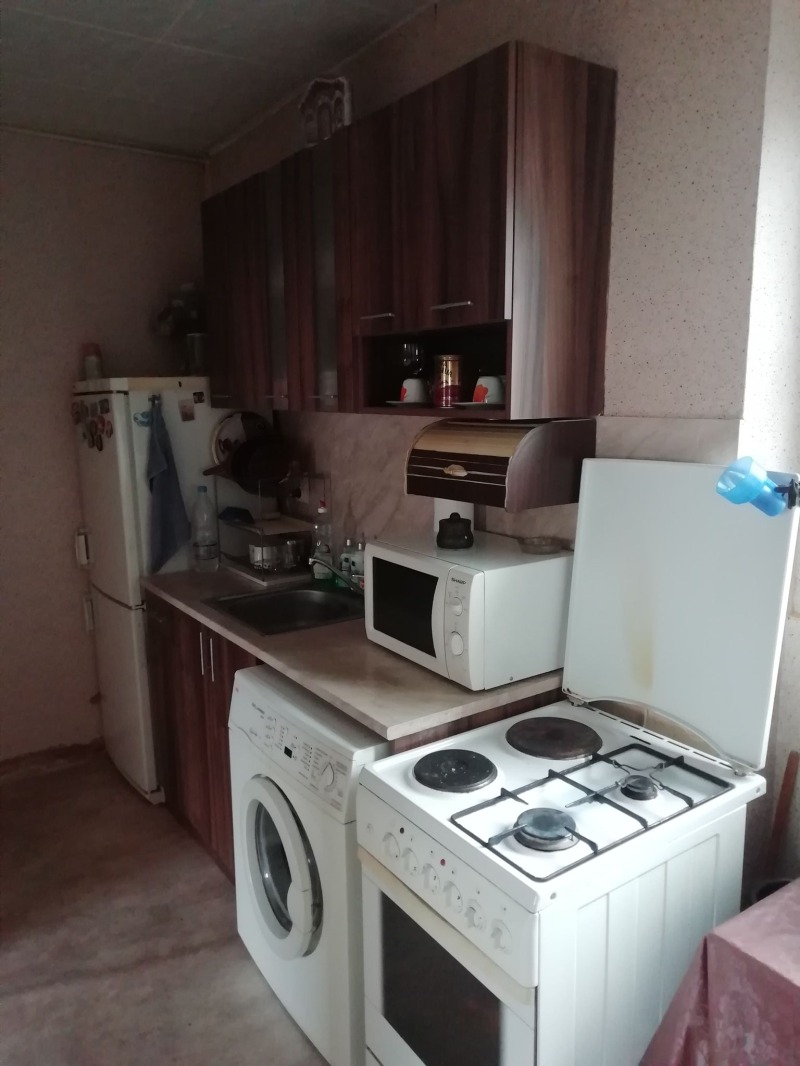 Продава  Етаж от къща град Монтана , Широк център , 53 кв.м | 23269247 - изображение [2]