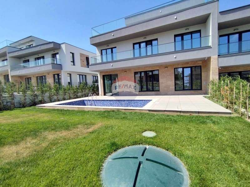 Продава  Къща град Варна , Виница , 267 кв.м | 25758693