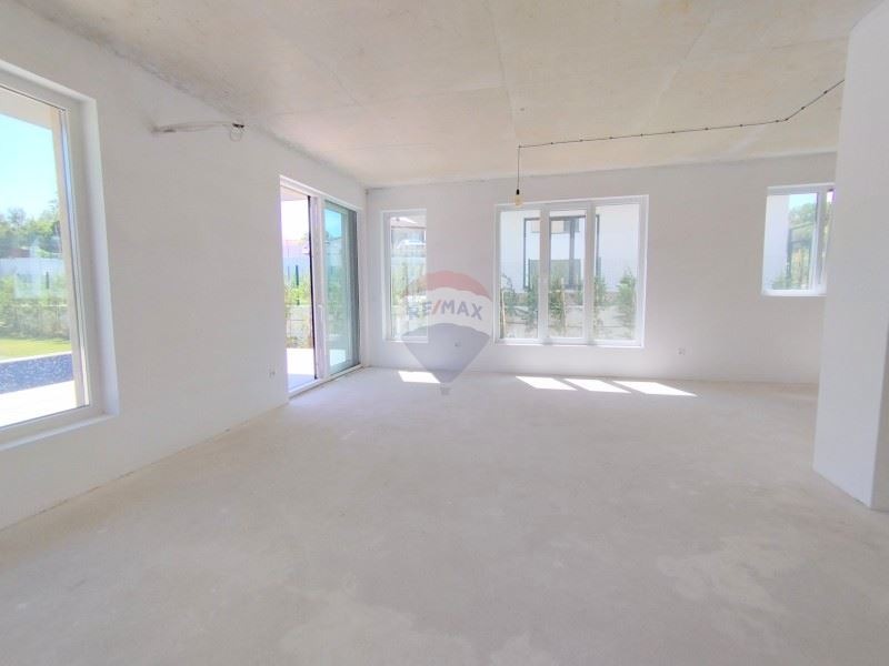 Продава  Къща град Варна , Виница , 267 кв.м | 25758693 - изображение [11]
