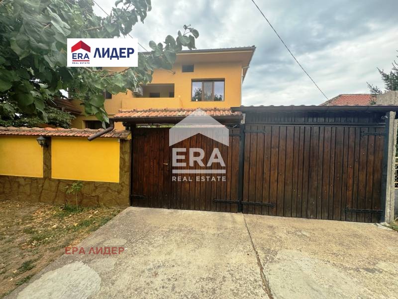 Te koop  Huis regio Roese , Sandrovo , 214 m² | 15056099 - afbeelding [11]