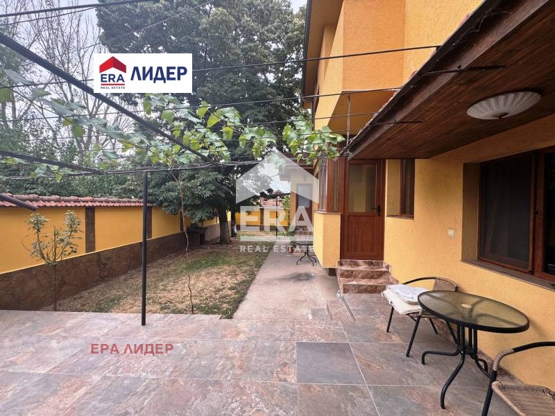 Te koop  Huis regio Roese , Sandrovo , 214 m² | 15056099 - afbeelding [2]