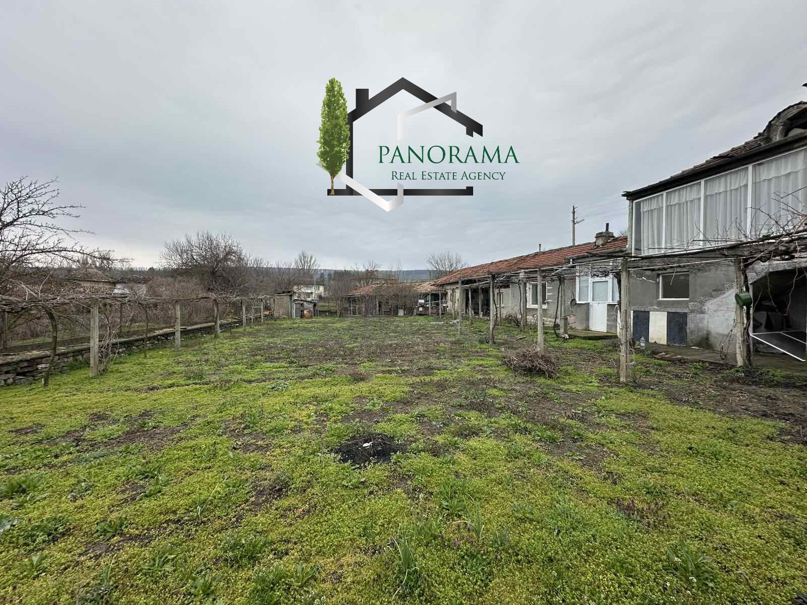 Продава КЪЩА, с. Иваново, област Шумен, снимка 2 - Къщи - 54026103