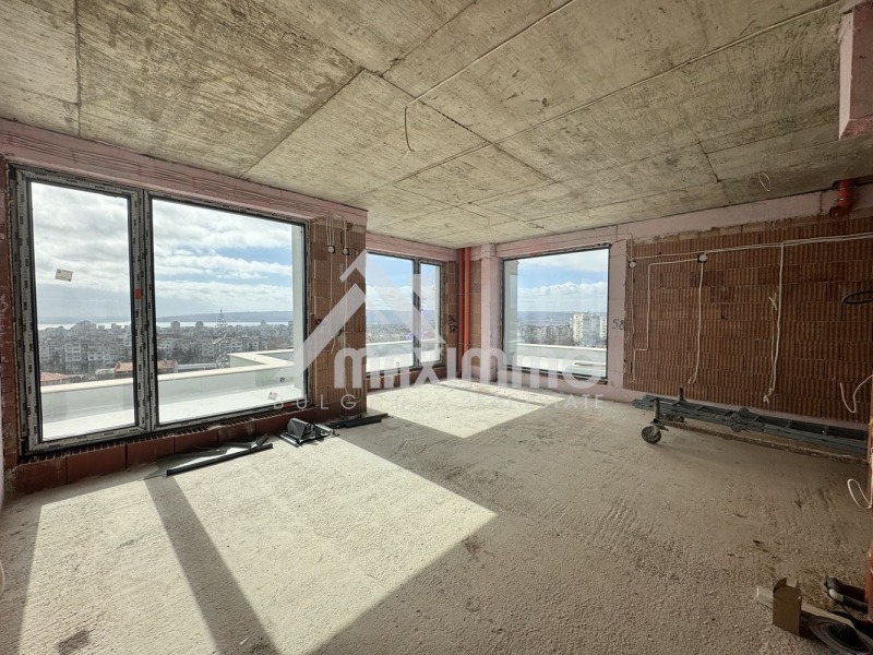 Продава КЪЩА в град Варна, Изгрев - 158 кв.м / 366 500 € » 716 811.70 лв., МАКСИММО БЪЛГАРИЯ ЕООД
