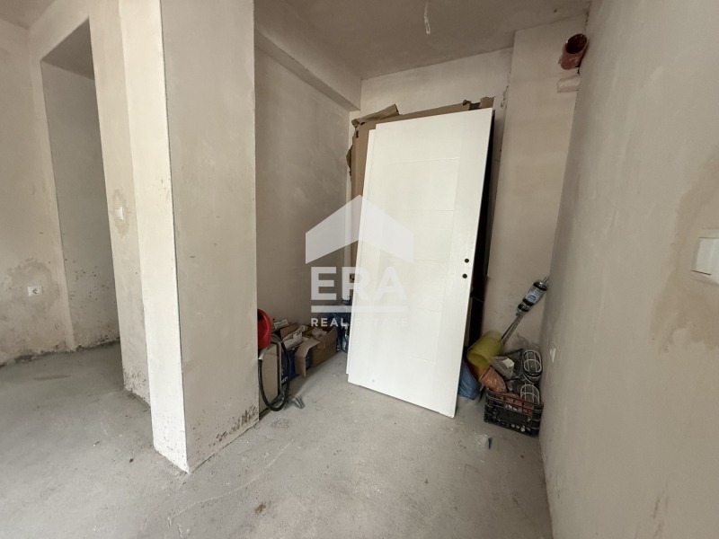 Продава 1-СТАЕН, гр. Варна, Център, снимка 5 - Апартаменти - 56015607