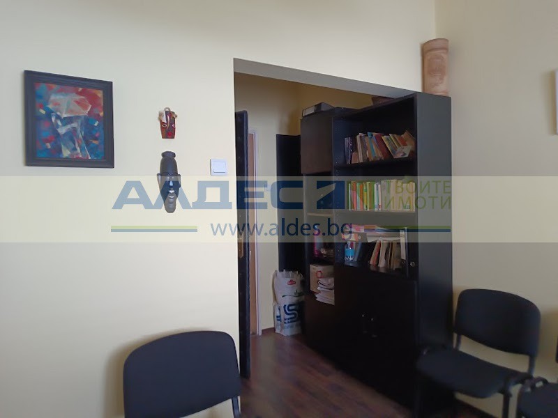 Продава 3-СТАЕН, гр. София, Център, снимка 10 - Апартаменти - 54301146