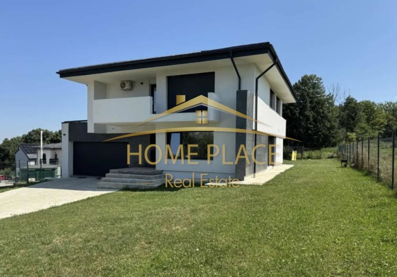In vendita  Casa Sofia , Gorubliane , 350 mq | 14565439