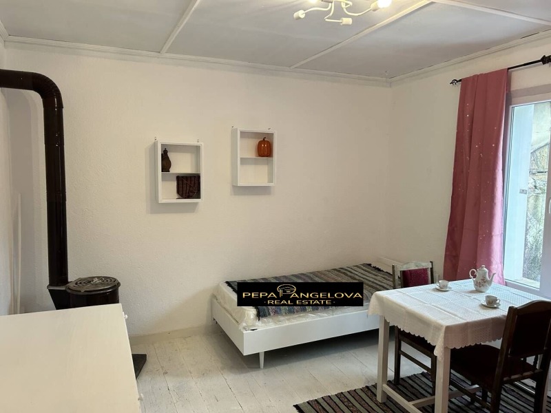 Продава КЪЩА, с. Свежен, област Пловдив, снимка 6 - Къщи - 53043432