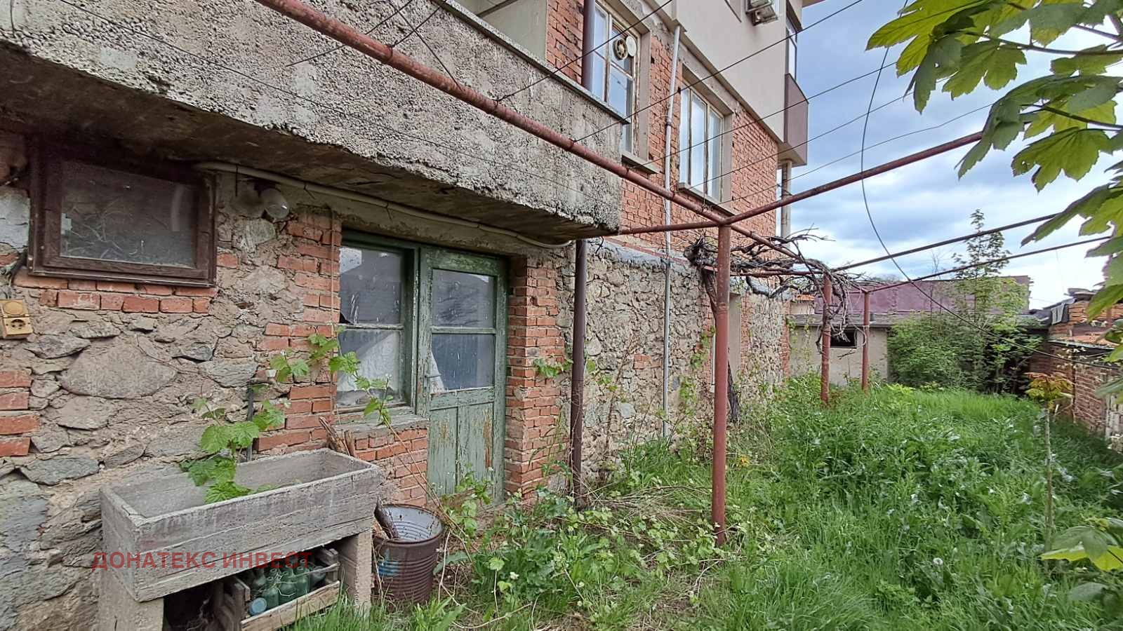 Продава ЕТАЖ ОТ КЪЩА, гр. Сопот, област Пловдив, снимка 10 - Етаж от къща - 54366150