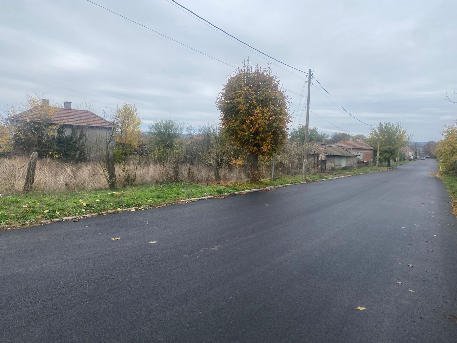 Продава КЪЩА, с. Вълчин, област Бургас, снимка 3 - Къщи - 54373153