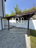Продава КЪЩА, област Добрич, гр. Балчик • 264900 € / 518099.37 лв. • 99212375 17