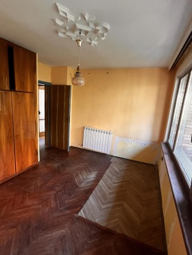 ������� 4-����� | Imot.bg � ����� ������ 12