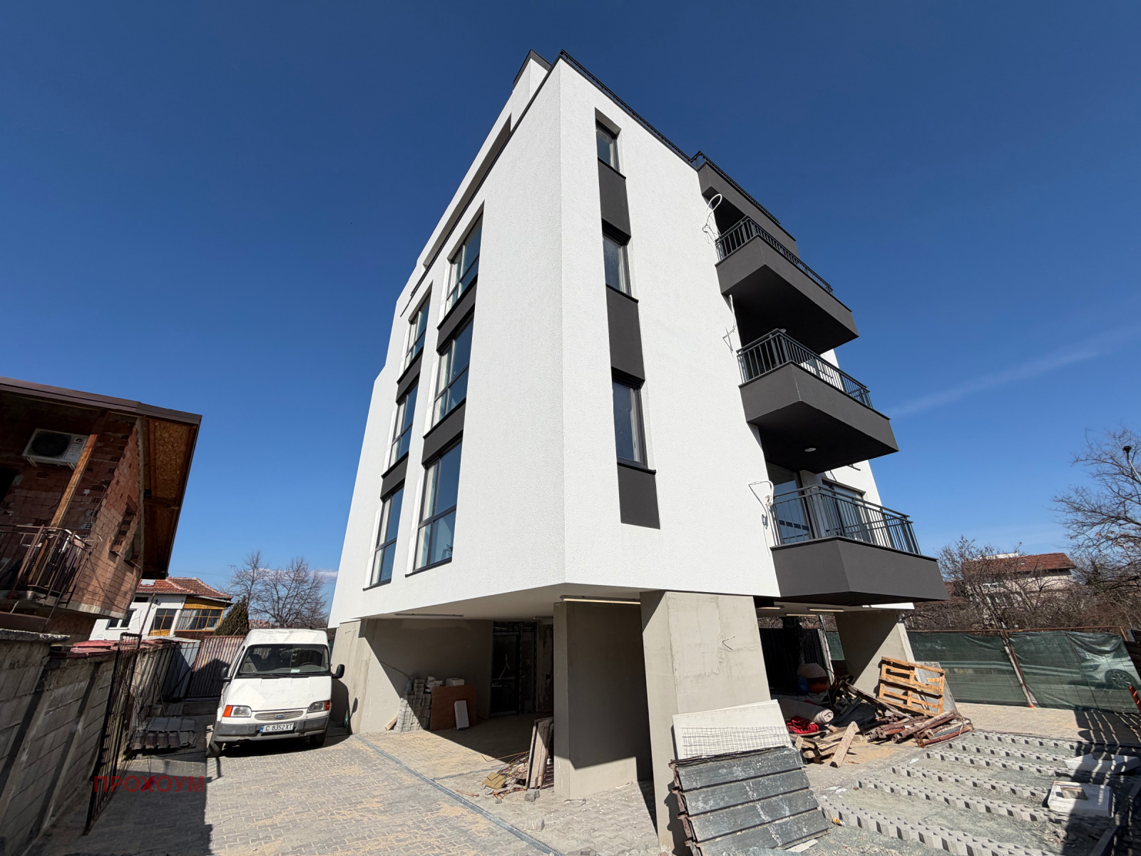 Продава 4-СТАЕН, гр. София, област София-град, снимка 2 - Апартаменти - 54188813