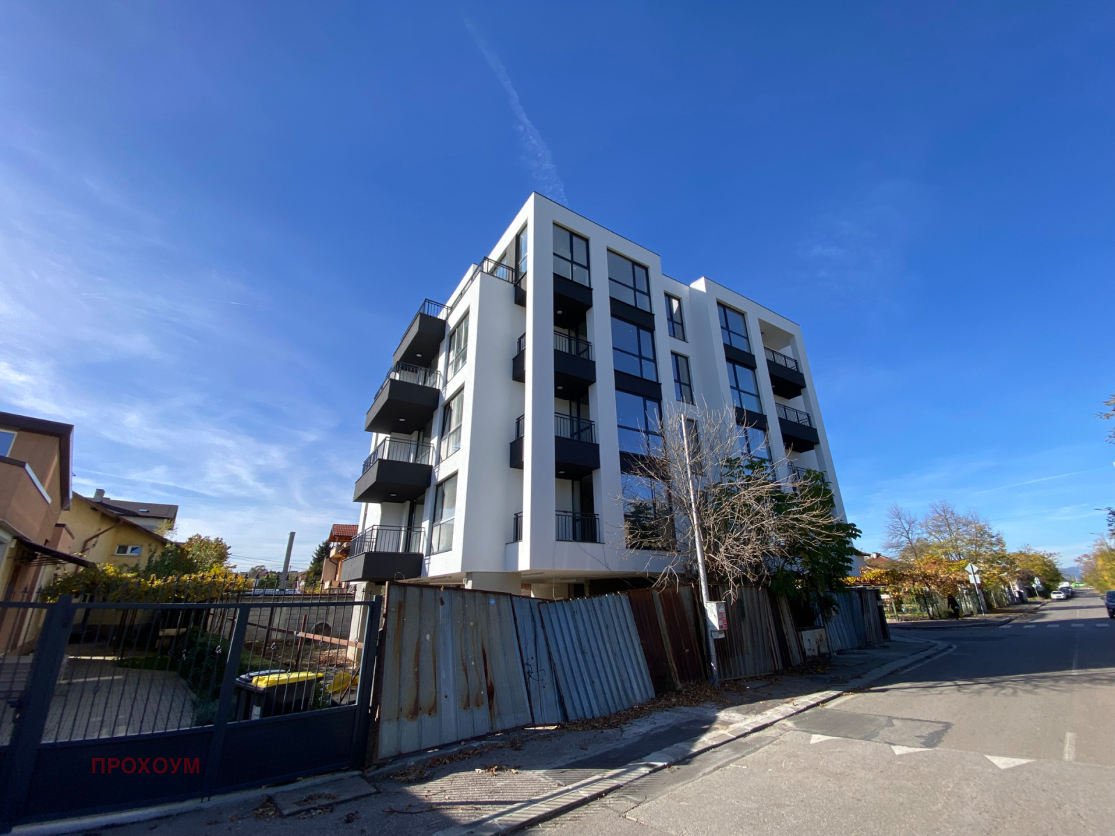 Продава 4-СТАЕН, гр. София, област София-град, снимка 2 - Апартаменти - 53791007