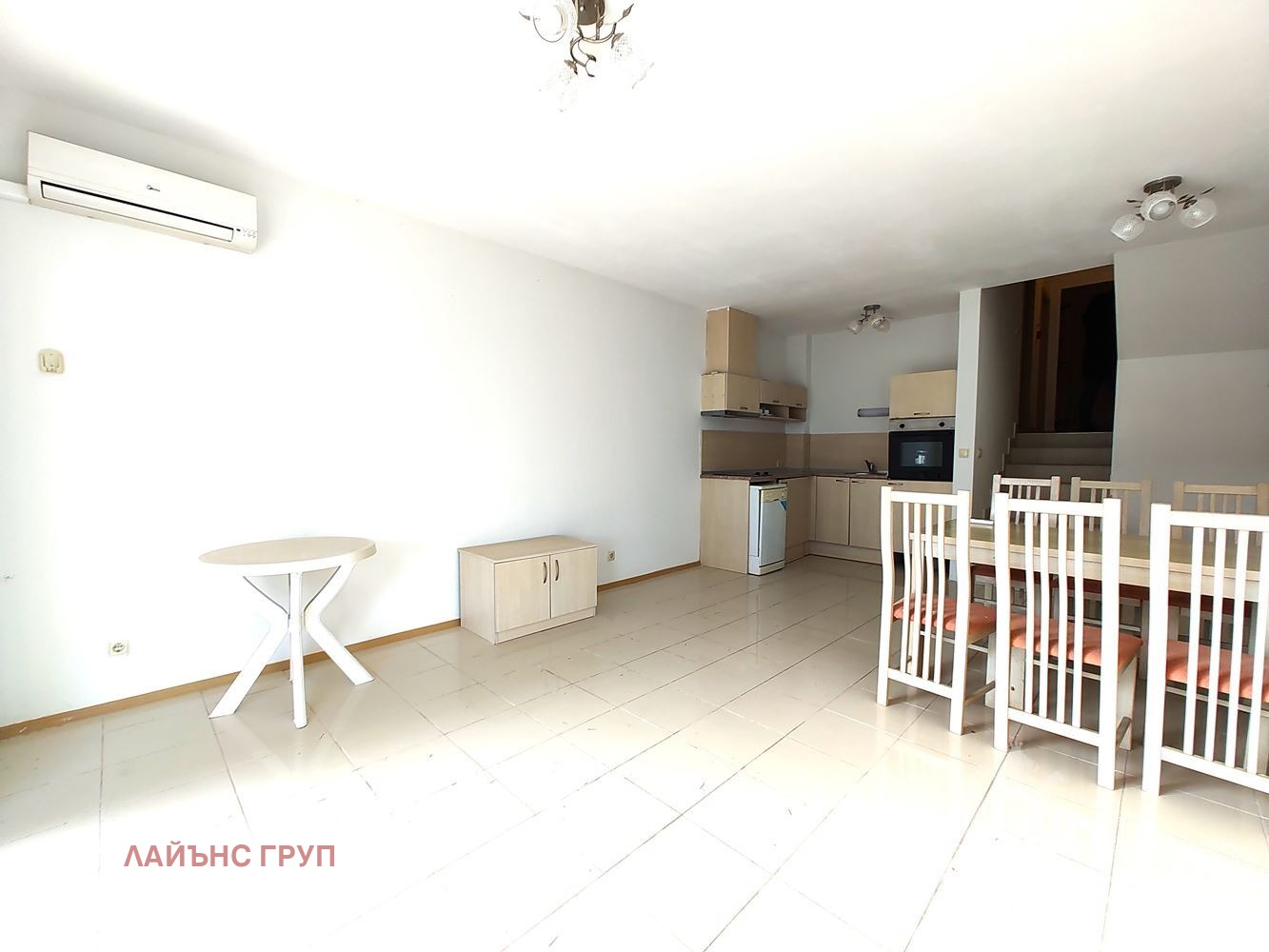 Продава КЪЩА, с. Рогачево, област Добрич, снимка 2 - Къщи - 53160209