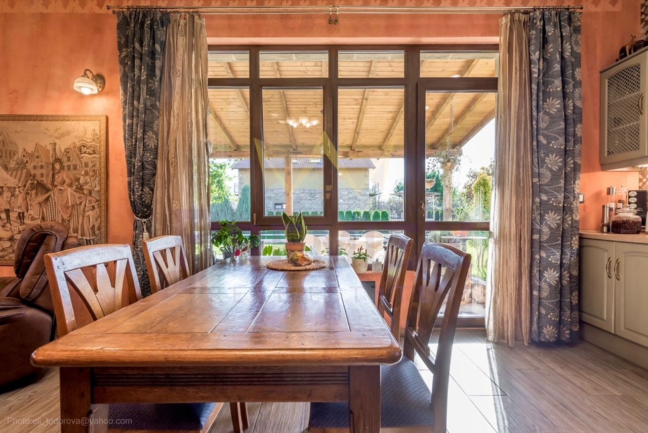 Продава КЪЩА, с. Приселци, област Варна, снимка 6 - Къщи - 54202297