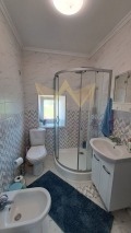 Продава КЪЩА, област Добрич, с. Божурец • 159900 € • 49550583 — Holmes.bg