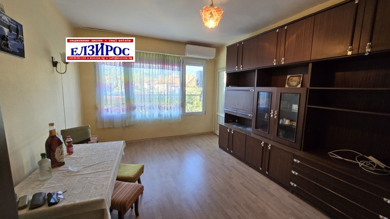 In vendita  Studio Kiustendil , Tsentar , 52 mq | 66893307 - Immagine [5]