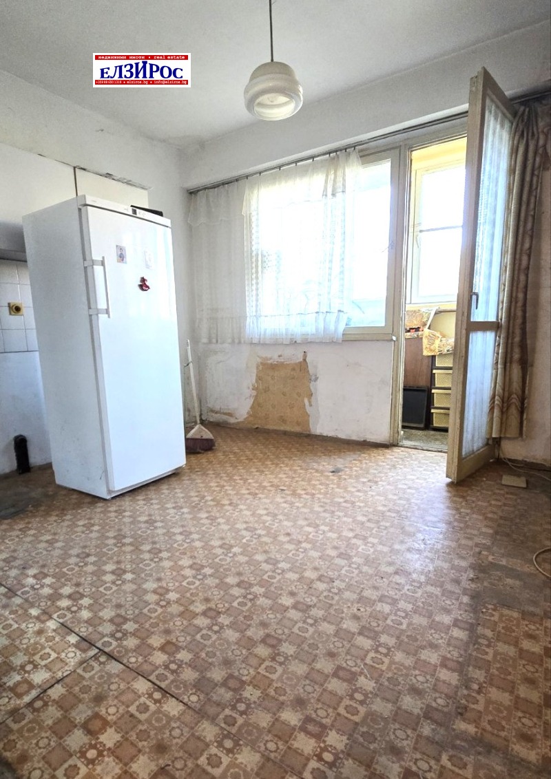 In vendita  Studio Kiustendil , Tsentar , 52 mq | 66893307 - Immagine [10]