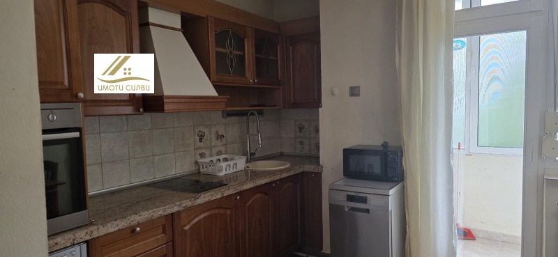 Продава 3-СТАЕН, град Плевен, Идеален център • 166500 € / 325645.70 лв. • 22349408 1