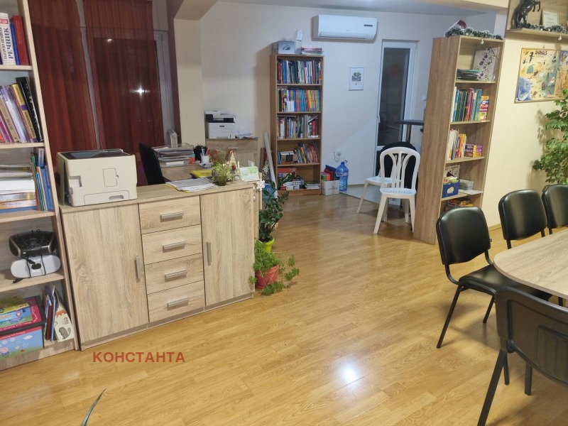 Продава 3-СТАЕН, гр. Стара Загора, Център, снимка 2 - Апартаменти - 52944966
