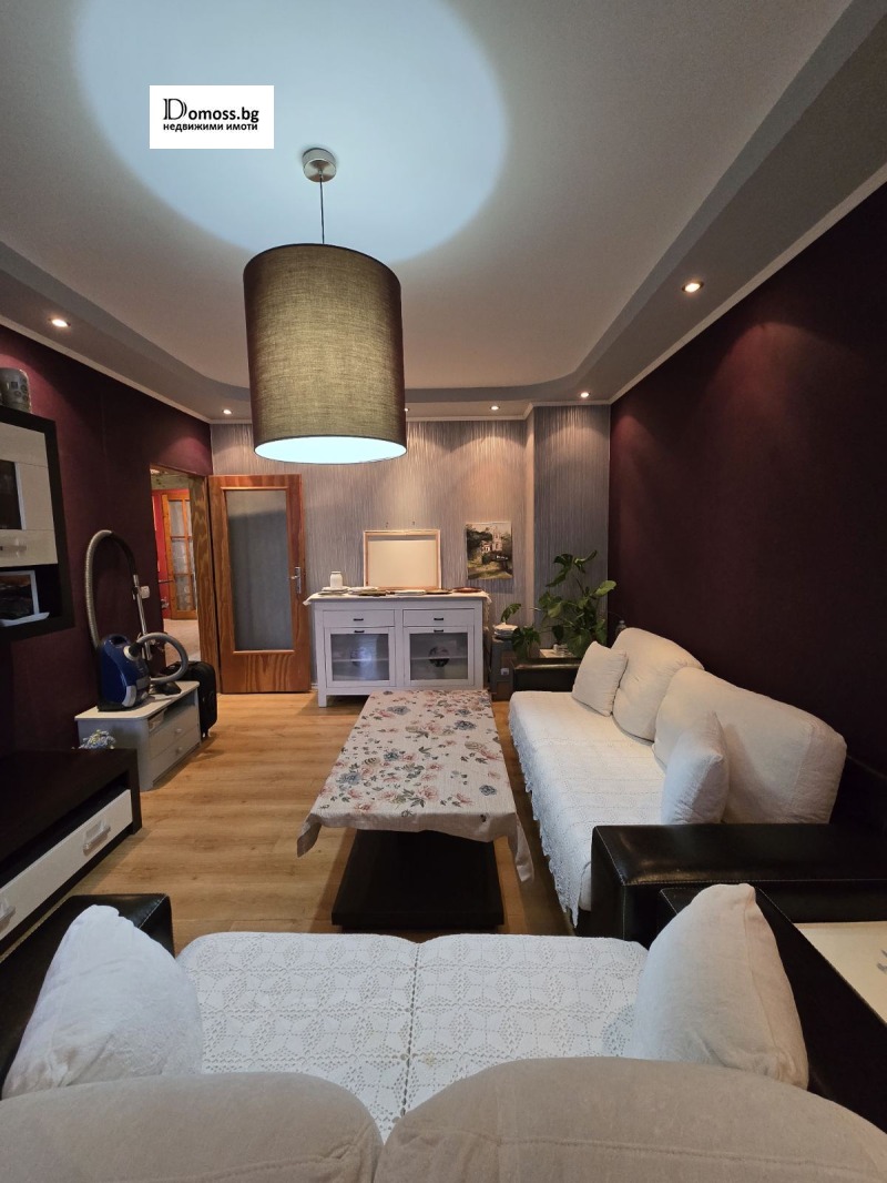 Продава 4-СТАЕН, гр. Благоевград, Орлова чука