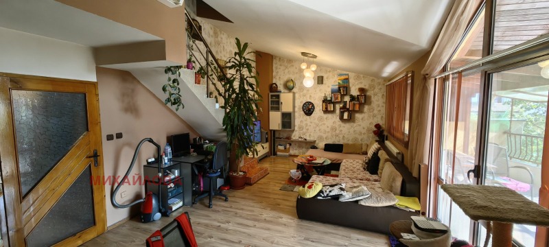 Eladó  Bérlakás Stara Zagora , Ajazmoto , 145 négyzetméter | 98935495 - kép [2]