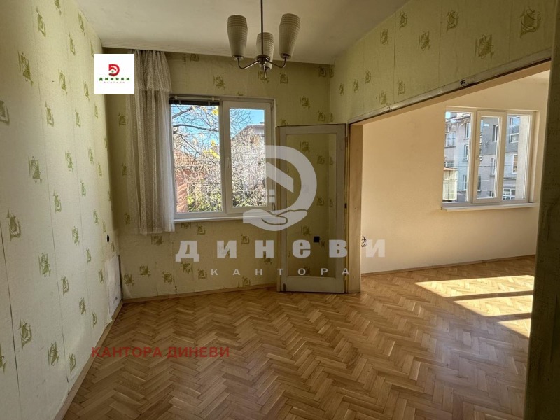 Продава ЕТАЖ ОТ КЪЩА, гр. Стара Загора, Аязмото, снимка 2 - Етаж от къща - 51439979