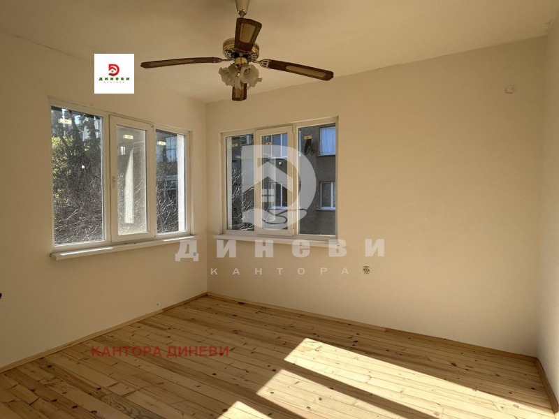 Продава ЕТАЖ ОТ КЪЩА, гр. Стара Загора, Аязмото, снимка 9 - Етаж от къща - 51439979