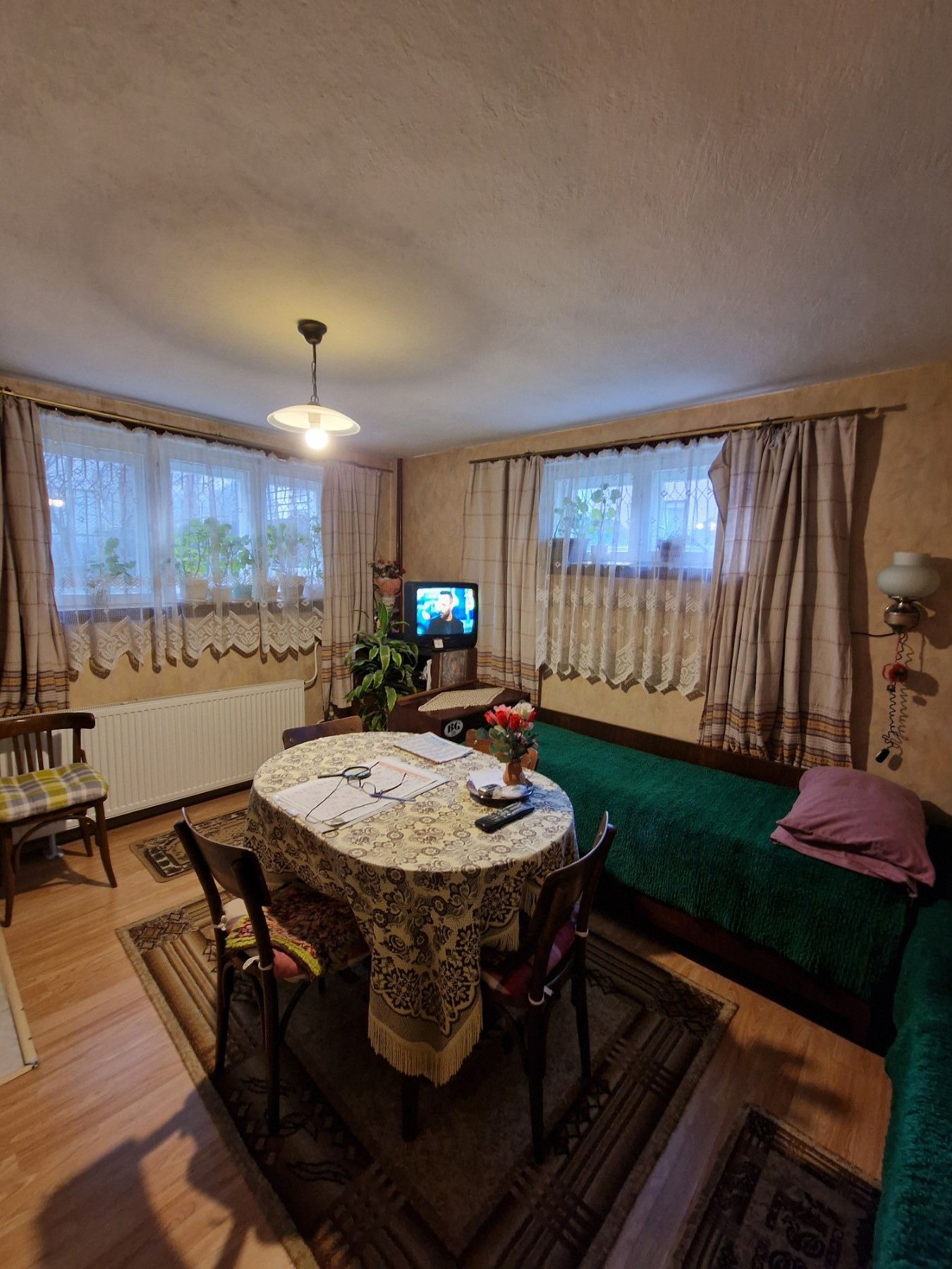 Продава КЪЩА, гр. Плевен, Широк център, снимка 4 - Къщи - 53620295