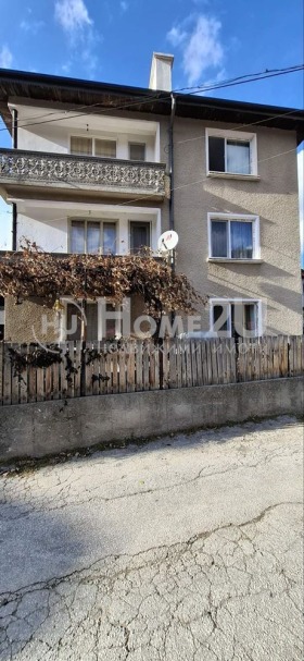 Hus Rudozem, region Smolyan 2